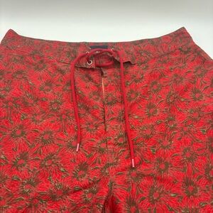 Tommy Hilfiger Board Shorts Sz Large 34 Waist Red Splatter Design No Lining